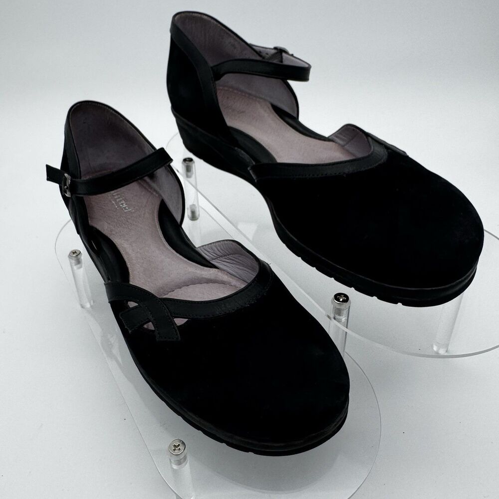 BeautiFeel black suede Nubuck Mary Jane low wedge heel Sz 40 US 9 Luxury Comfort